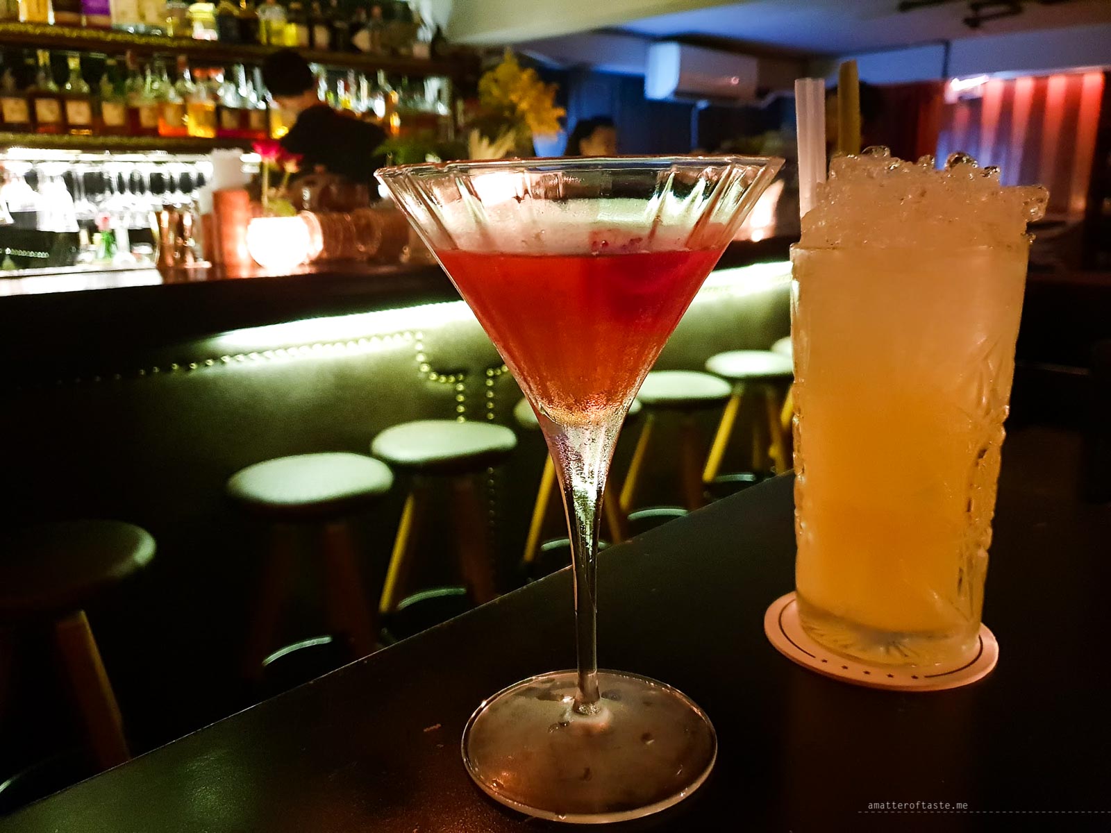 The-Gin-House-best-bars-in-Saigon-coktails TOP 5: Střešních barů v Saigonu (Hồ Chí Minh City) - Čech ve Vietnamu